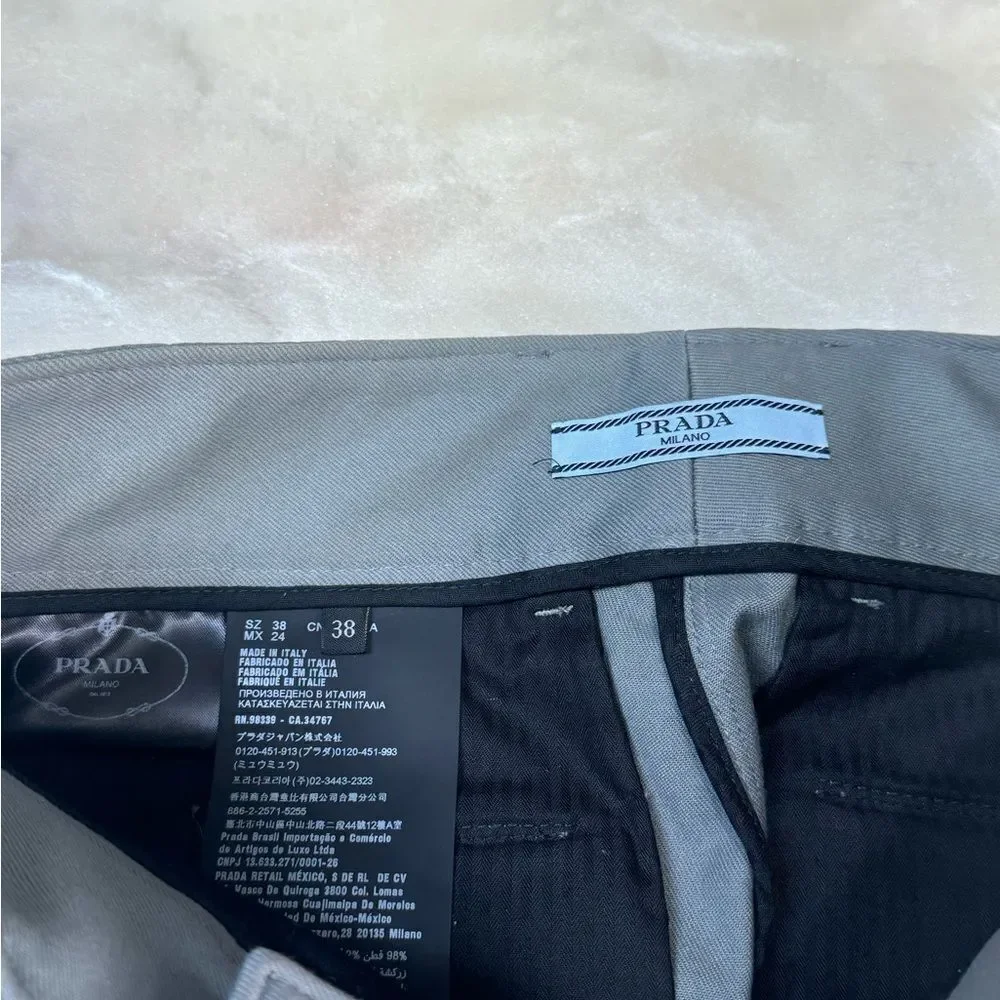 Prada $1980 Runway Embroidered Drill Shorts 38